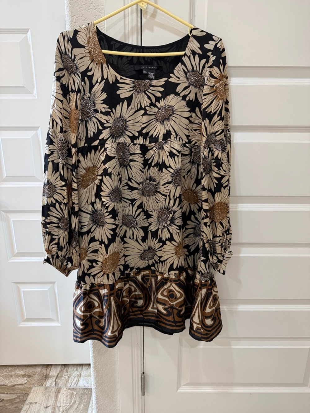 Zara Black Beige Floral Long Sleeve Tiered Dress